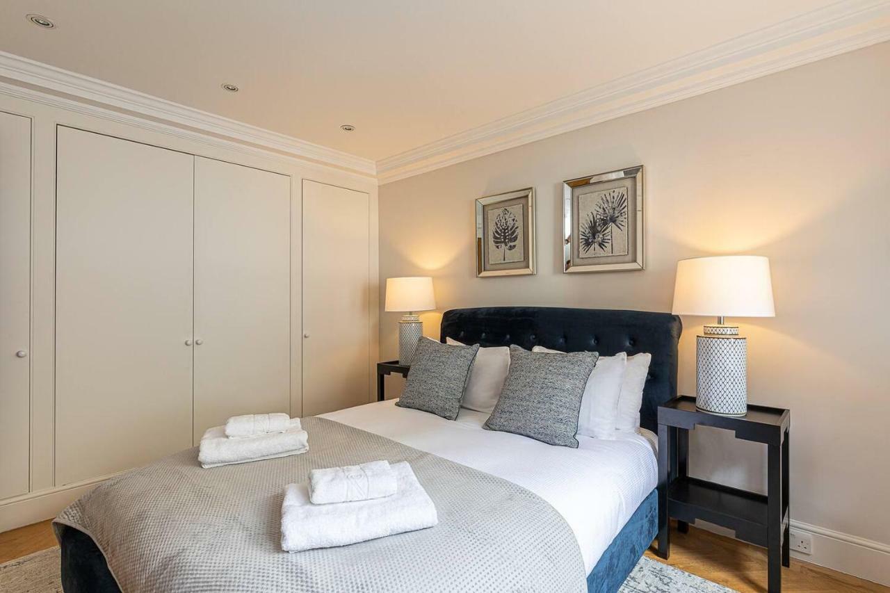 Ferienhaus Joivy Stunning 6-bed House Near Harrods In Knightsbridge London